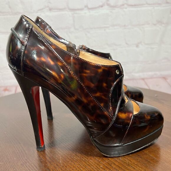 37 (7) CHRISTIAN LOUBOUTIN patent leather animal print lace up booties EUC - Picture 3 of 11